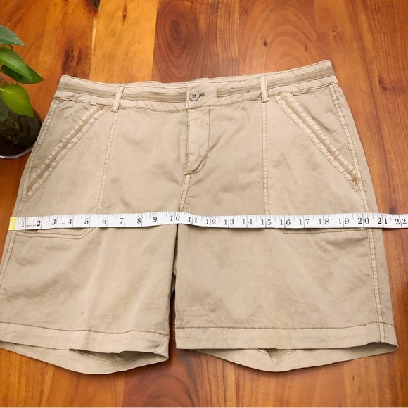 Dancer Hayes High Rise Wide Leg Tan Casual Shorts. US 10 Large - Picture 8 of 14
